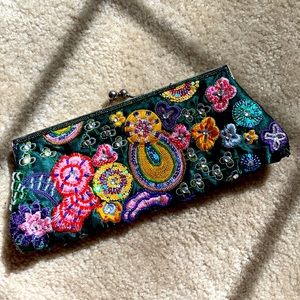 Vintage clutch